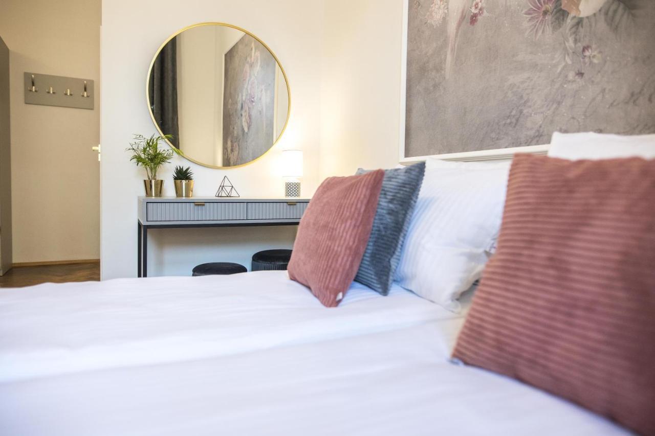 Cracwow K8 No.9 Apartment คราคูฟ ภายนอก รูปภาพ
