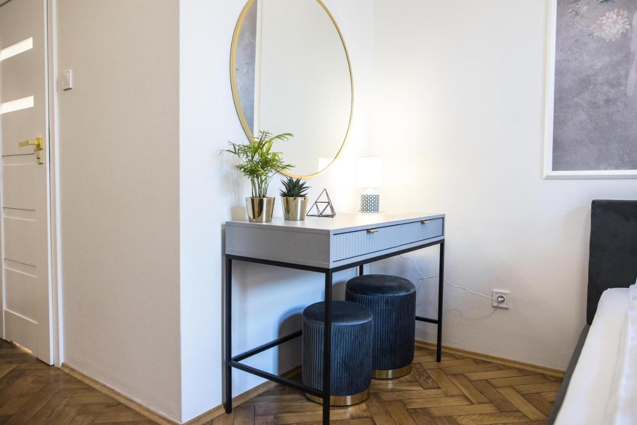 Cracwow K8 No.9 Apartment คราคูฟ ภายนอก รูปภาพ